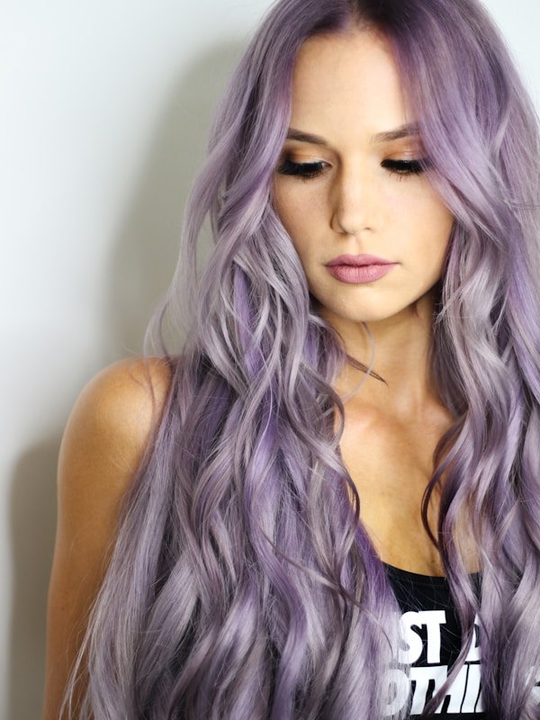 Definición de rizos naturales en L'Éclat Studio Madrid